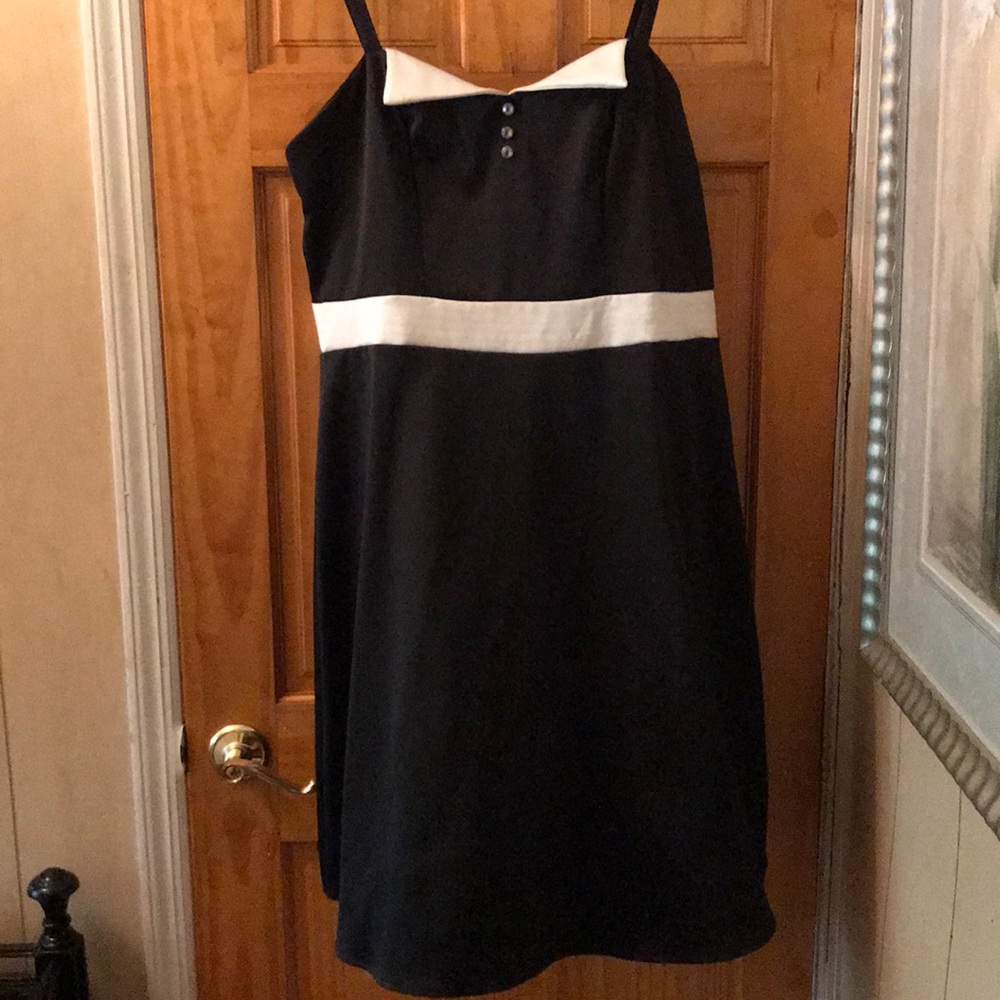 Size 18 Black and White Dress Ready to Wear